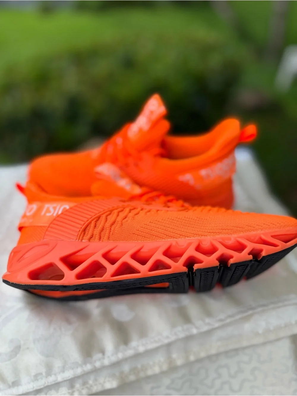 🍊TSIODFO Neon Orange Knit Sneakers Athletic Running Walking Shoes EU 38